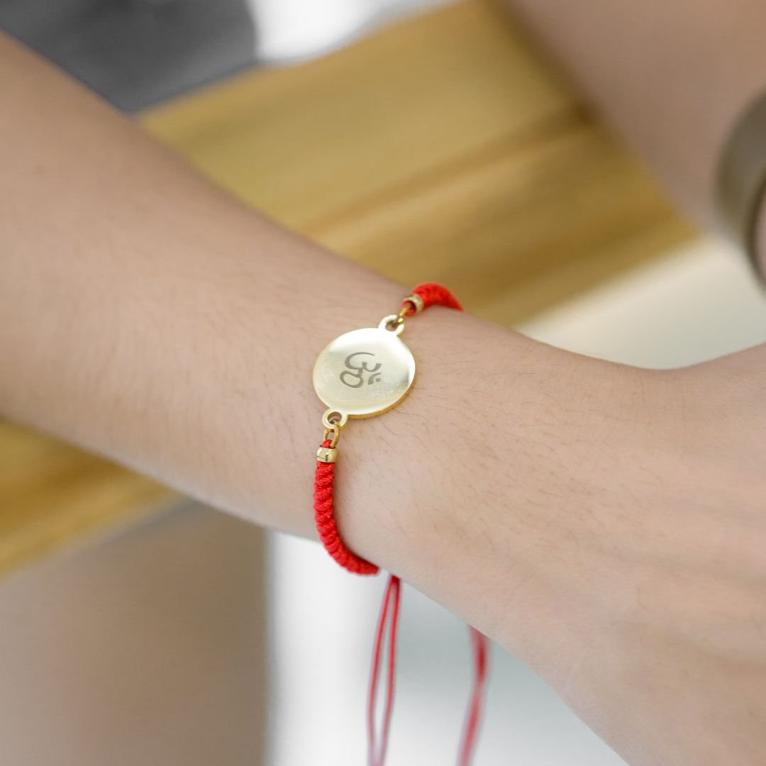 Custom Gold Round Stainless Steel Charm with Red String Bracelet - MyMantra