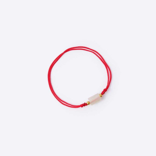 Well - balanced Red String Bracelet - Moonstone - MyMantra