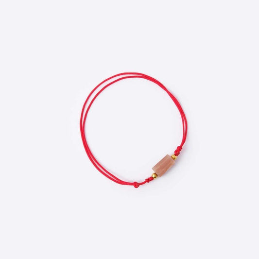 Well - balanced Red String Bracelet - Sunstone - MyMantra